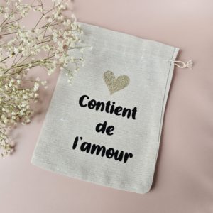 Sac cadeau "Contient de l'amour"
