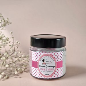Savon gommant chantilly à la pomme d’amour – exfoliant corps et visage