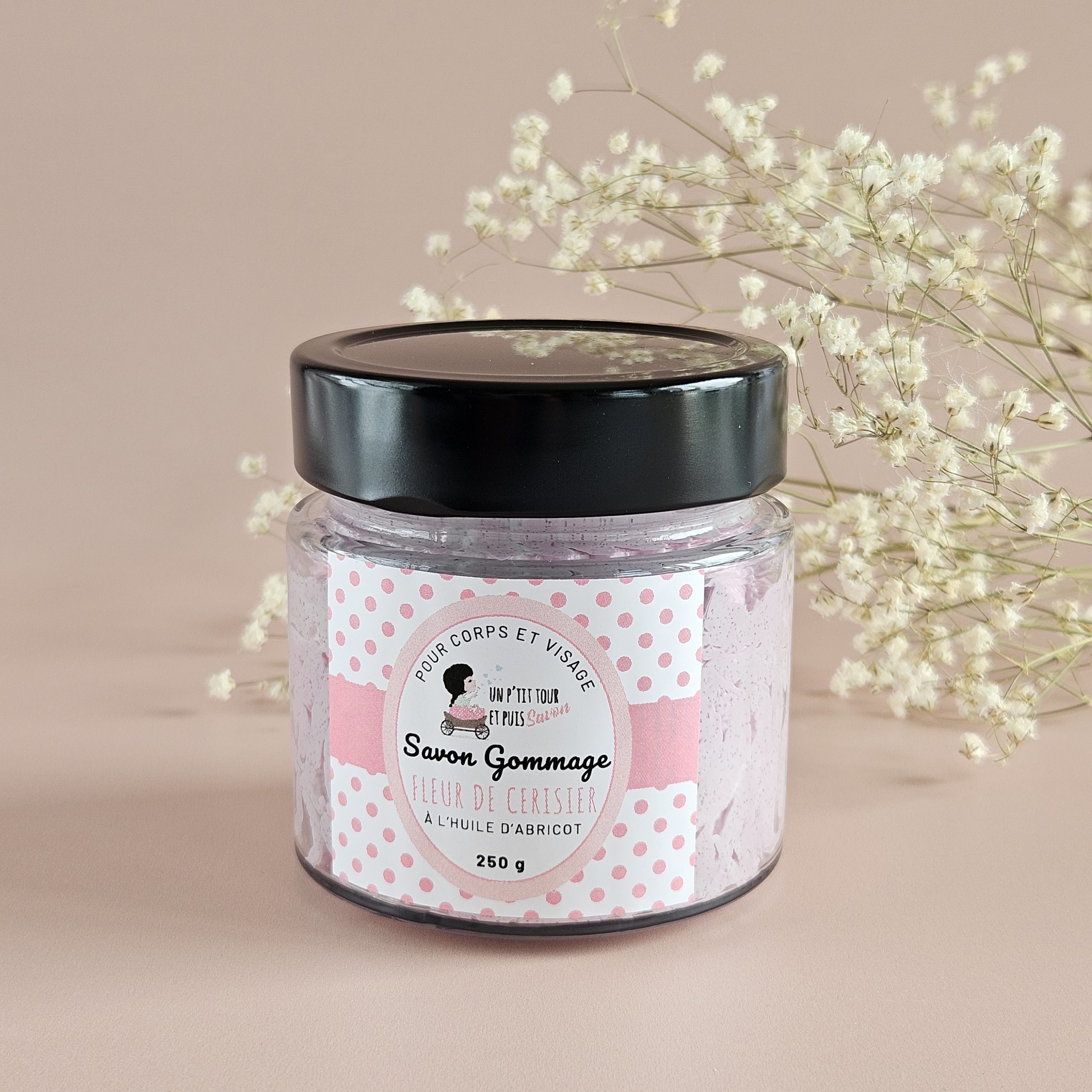 Savon gommant chantilly fleur de cerisier – exfoliant doux corps et visage – artisanal